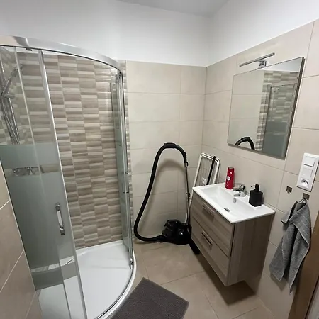 Erudito Kralovsky Vrsek Appartement *