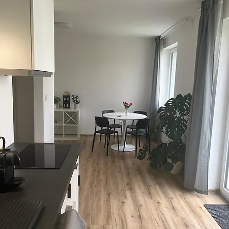 Erudito Kralovsky Vrsek Appartement *