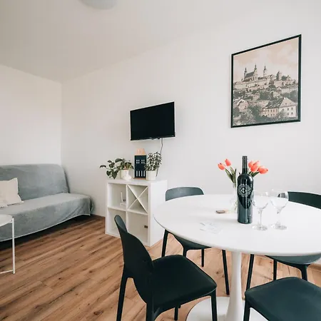 Apartmán Erudito Královský Vršek
